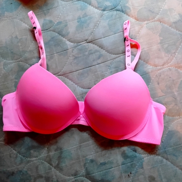 XOXO Vibrant Pink Women's Bra nwot - Picture 1 of 4